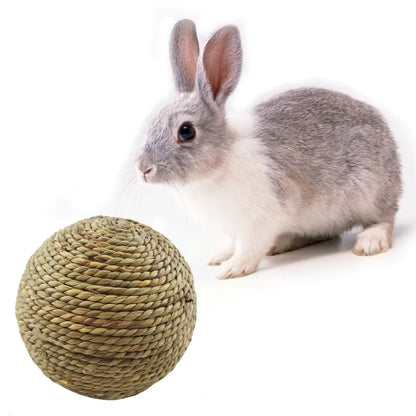 Natural Grass Ball Chew Toy for Small Pets - 6cm Dental Care Accessory for Rabbits, Hamsters, and Guinea Pigs