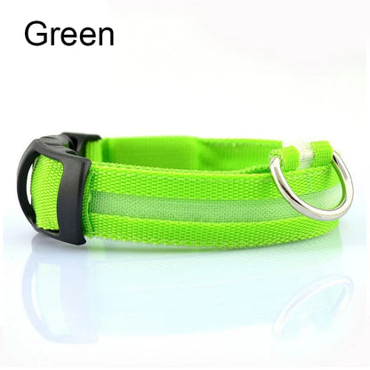 USB-Rechargeable Reflective Nylon LED Dog Collar — detail view 8