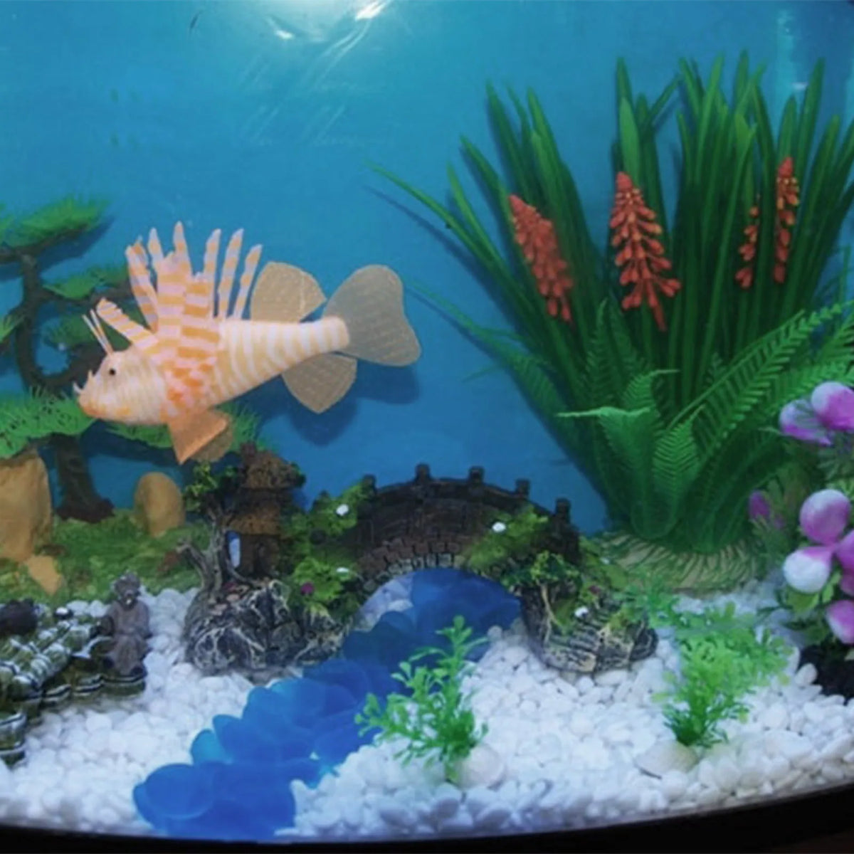 Natural-look resin aquarium ornament