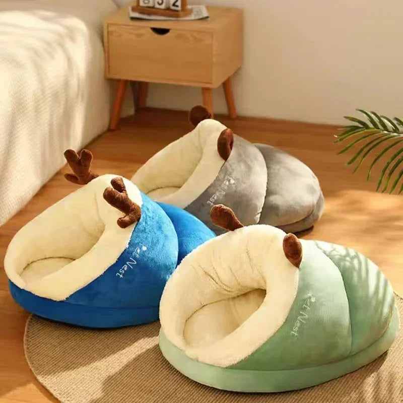 Soft interior of the green plush cocoon pet bed