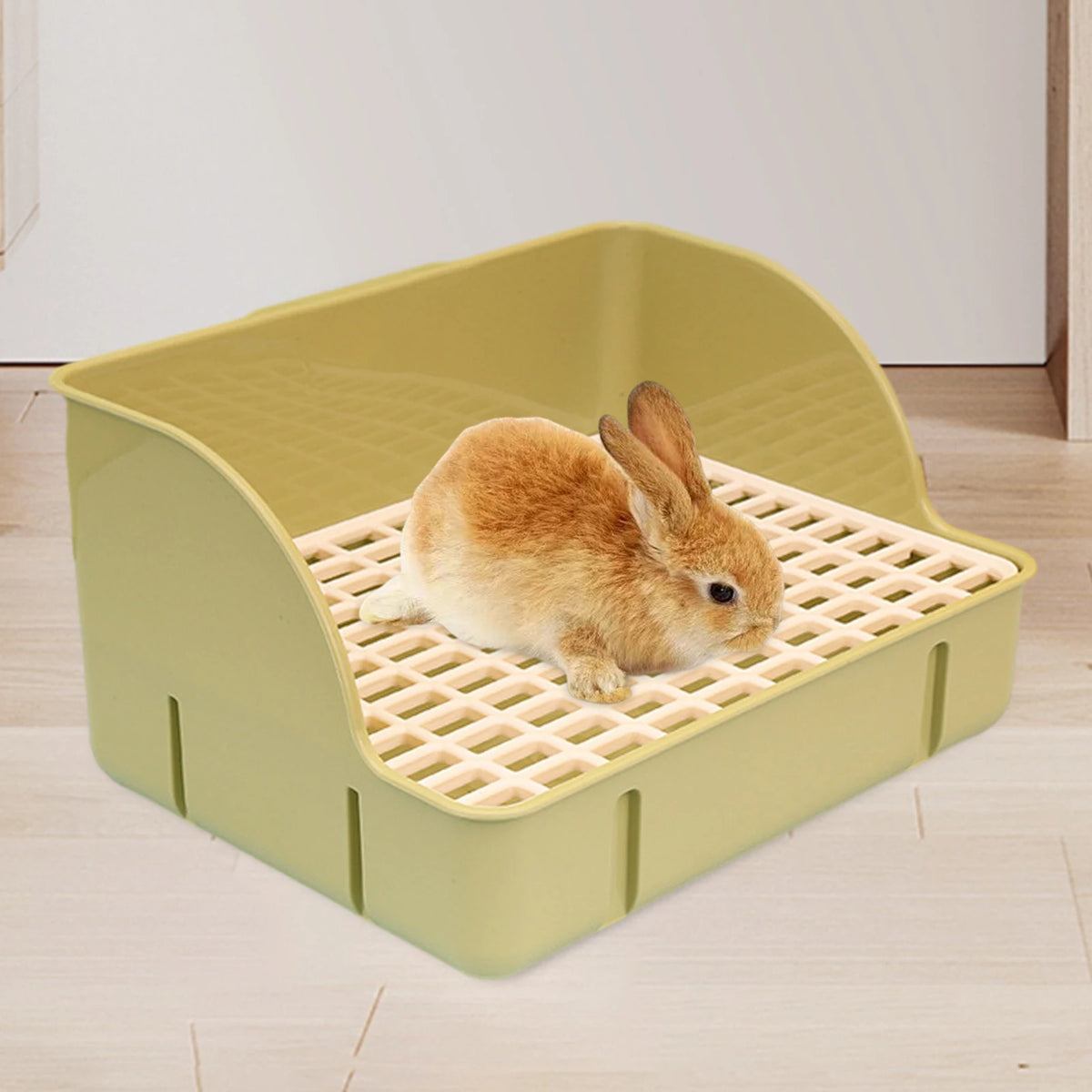 Raised-grid rabbit litter box in beige